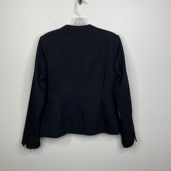 Versona Solid Black Clasp Close Career Sport Blazer Women's Size 4 - Picture 8 of 8